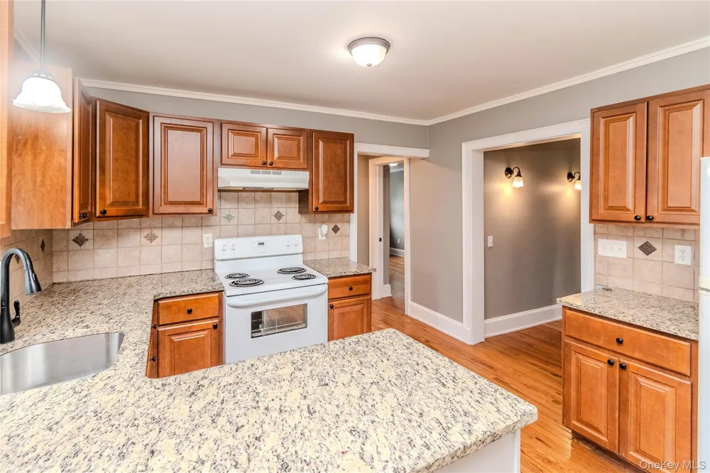 104 Oak Street Walden, NY 12586