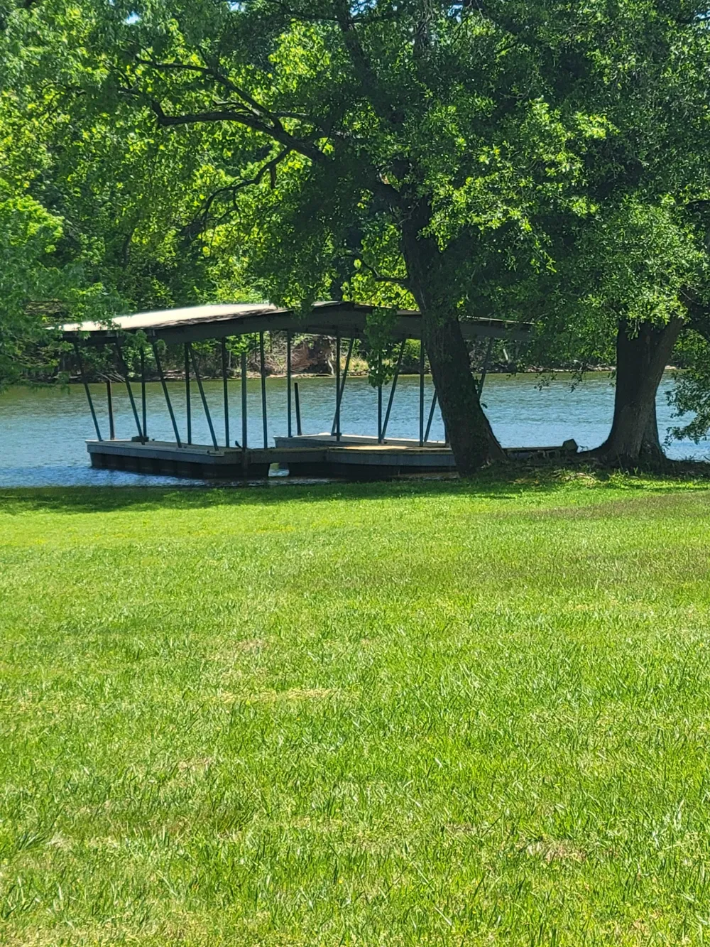 110 Meadowlake Ct Hendersonville, TN 37075
