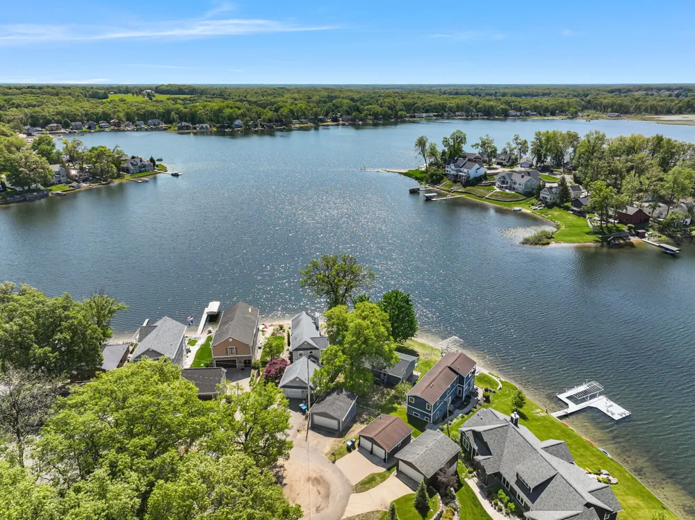 1304 Eagle Lake Drive Texas Charter Township, MI 49009