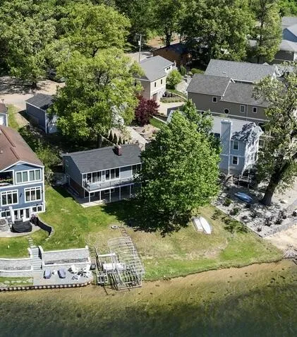 1304 Eagle Lake Drive Texas Charter Township, MI 49009