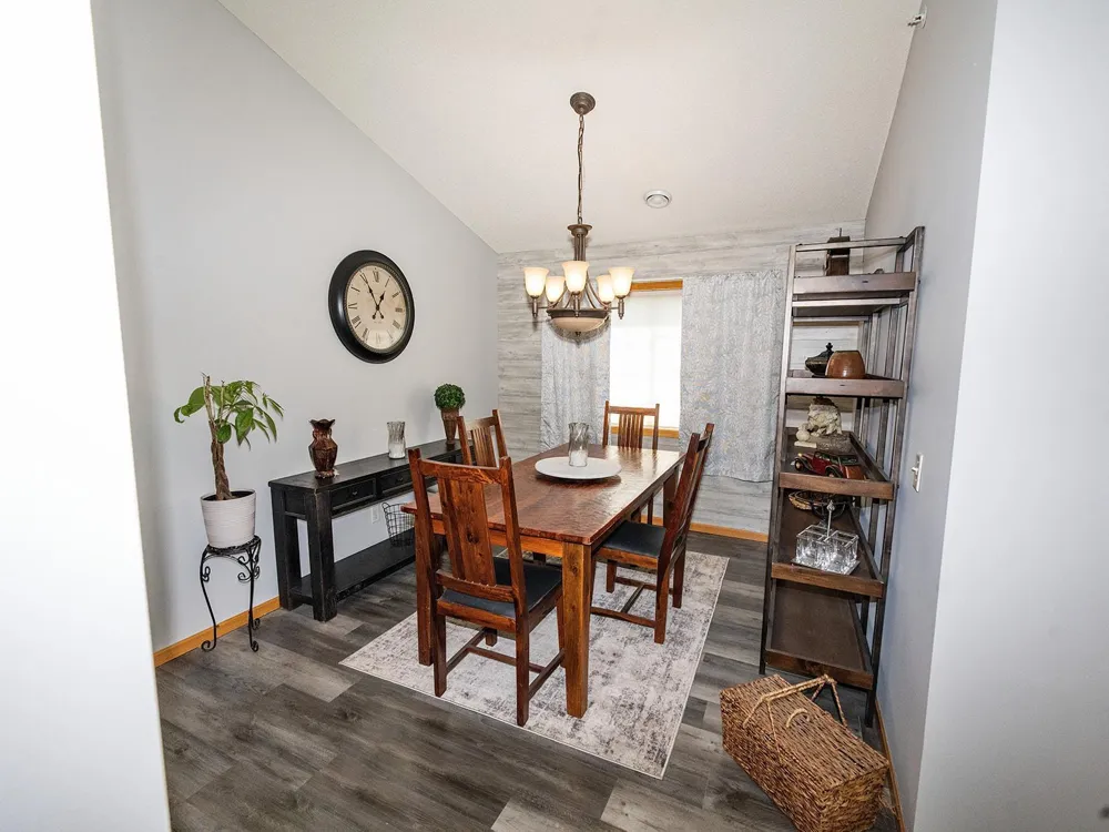 1143 Bergmann Drive Stillwater, MN 55082