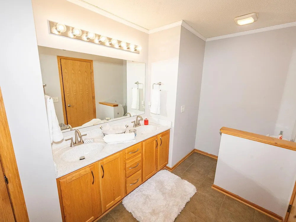 1143 Bergmann Drive Stillwater, MN 55082