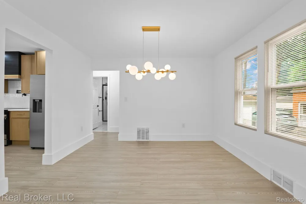 187 Leroy Street Ferndale City, MI 48220