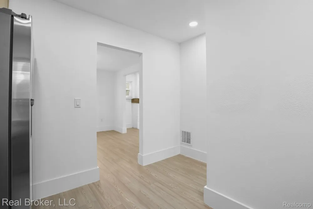 187 Leroy Street Ferndale City, MI 48220