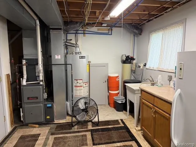 3595 Davison Lake Road Brandon Charter Township, MI 48462