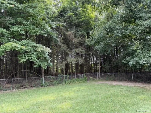 3595 Davison Lake Road Brandon Charter Township, MI 48462