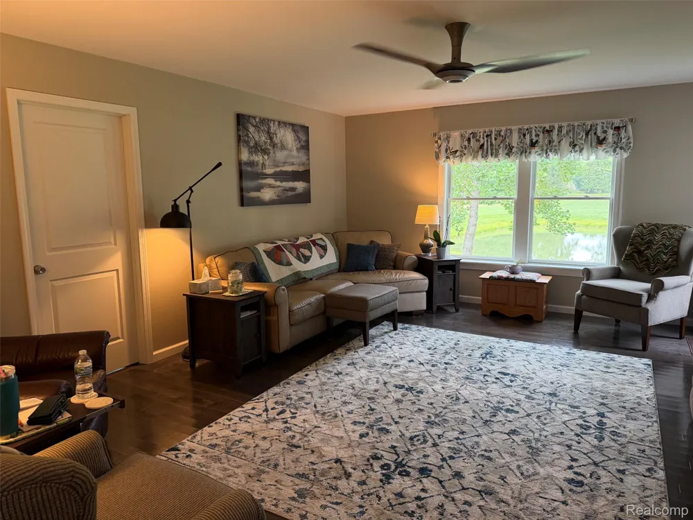 3595 Davison Lake Road Brandon Charter Township, MI 48462
