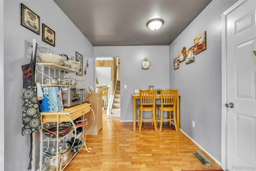 22672 Woodcreek Drive Brownstown Charter Township, MI 48134