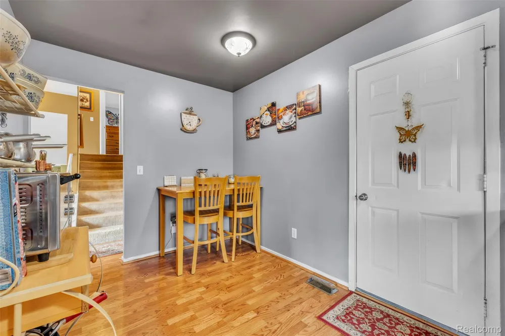 22672 Woodcreek Drive Brownstown Charter Township, MI 48134
