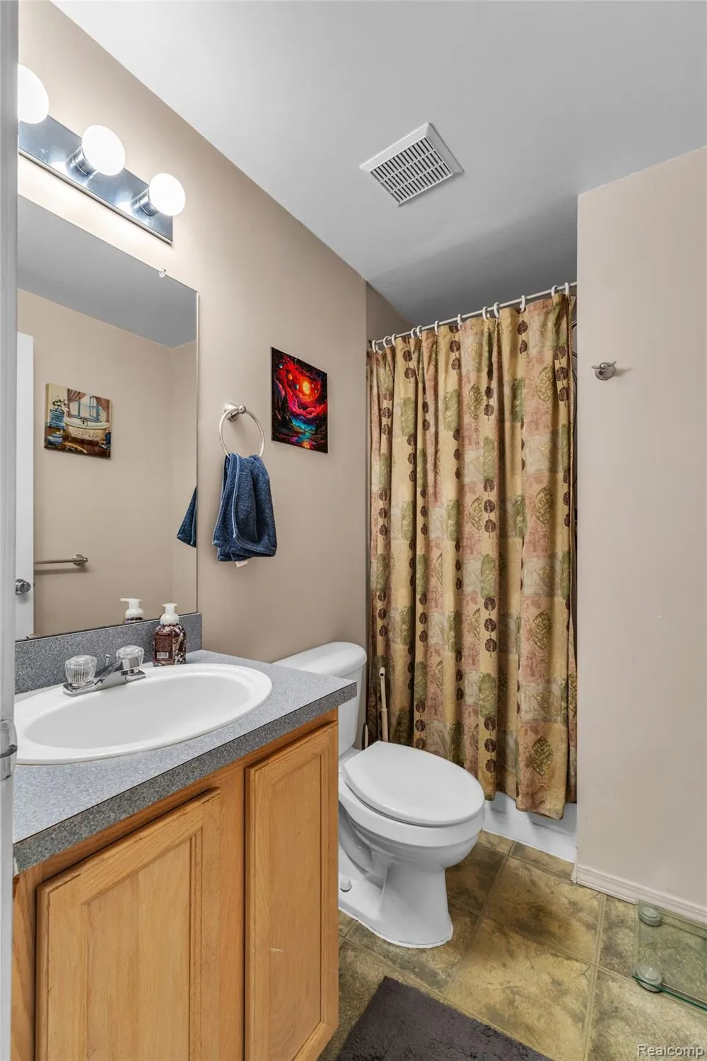 22672 Woodcreek Drive Brownstown Charter Township, MI 48134