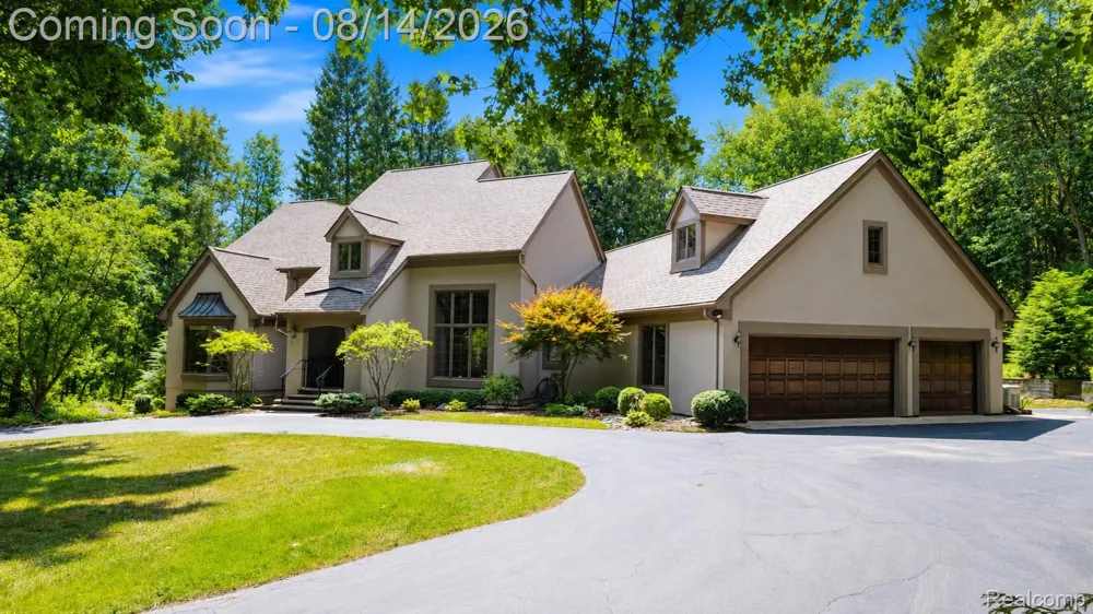 13130 Pine Meadow Drive Tyrone Township, MI 48430