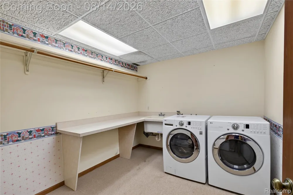 13130 Pine Meadow Drive Tyrone Township, MI 48430