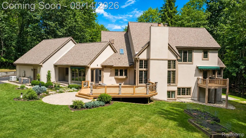 13130 Pine Meadow Drive Tyrone Township, MI 48430