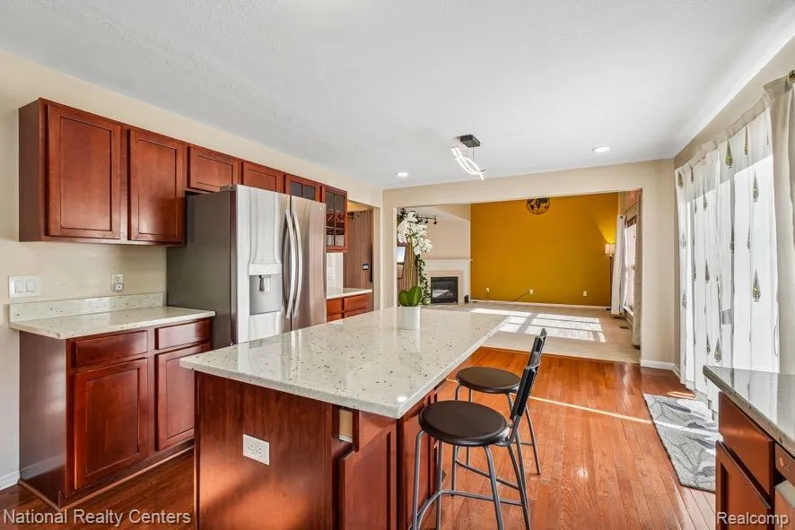 16304 Mulberry Way Northville Township, MI 48168