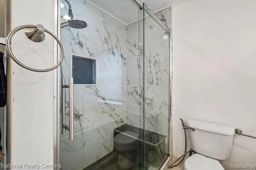16304 Mulberry Way Northville Township, MI 48168