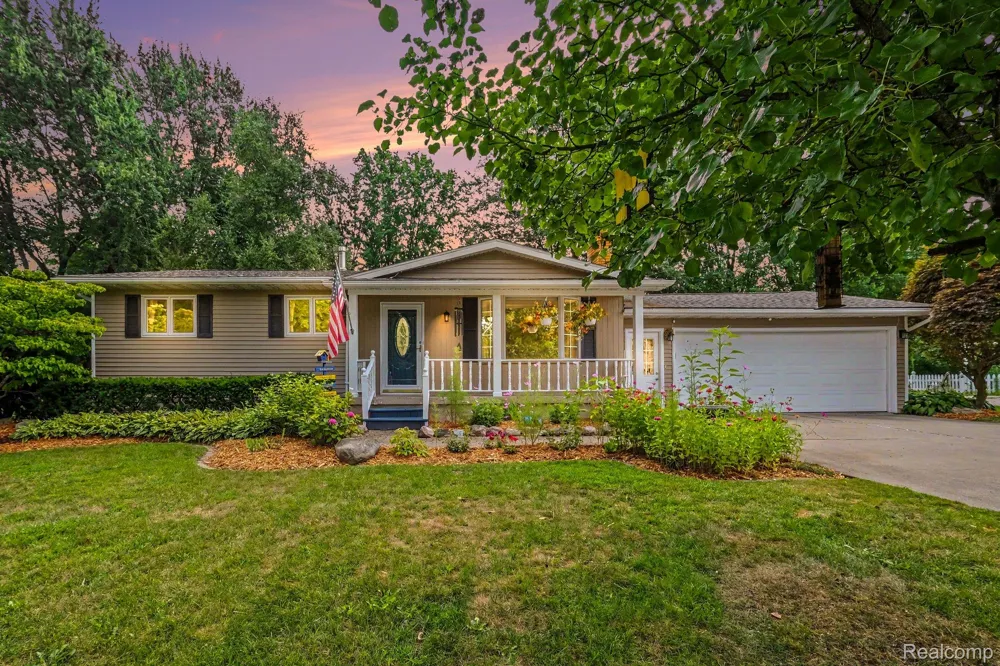 10361 Coldwater Road Flushing Charter Township, MI 48433