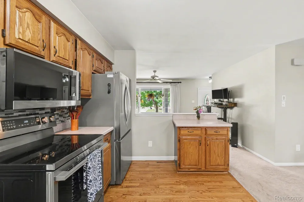 10361 Coldwater Road Flushing Charter Township, MI 48433