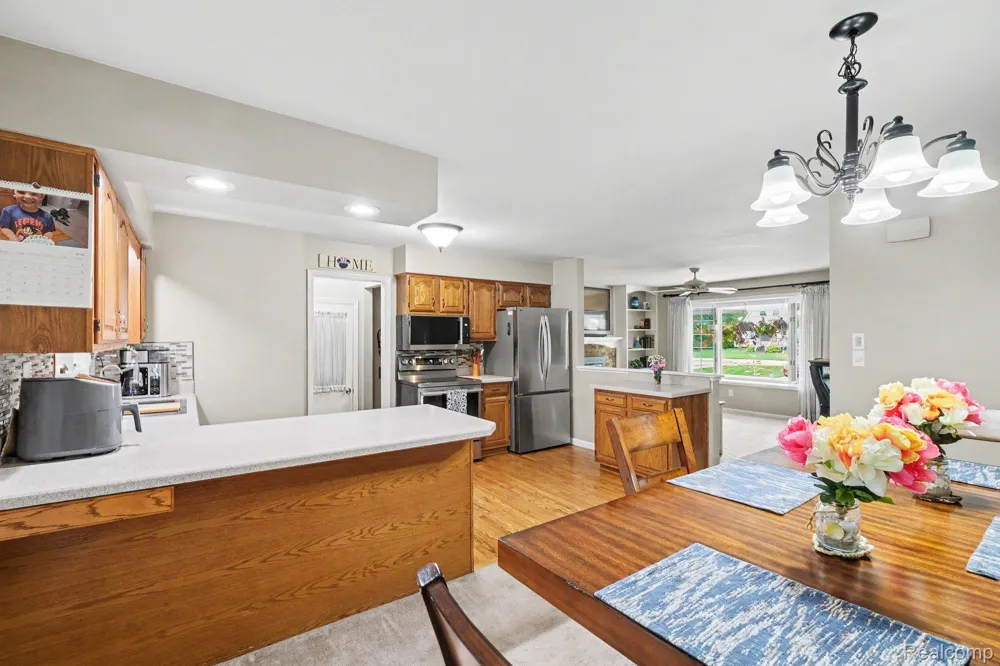 10361 Coldwater Road Flushing Charter Township, MI 48433