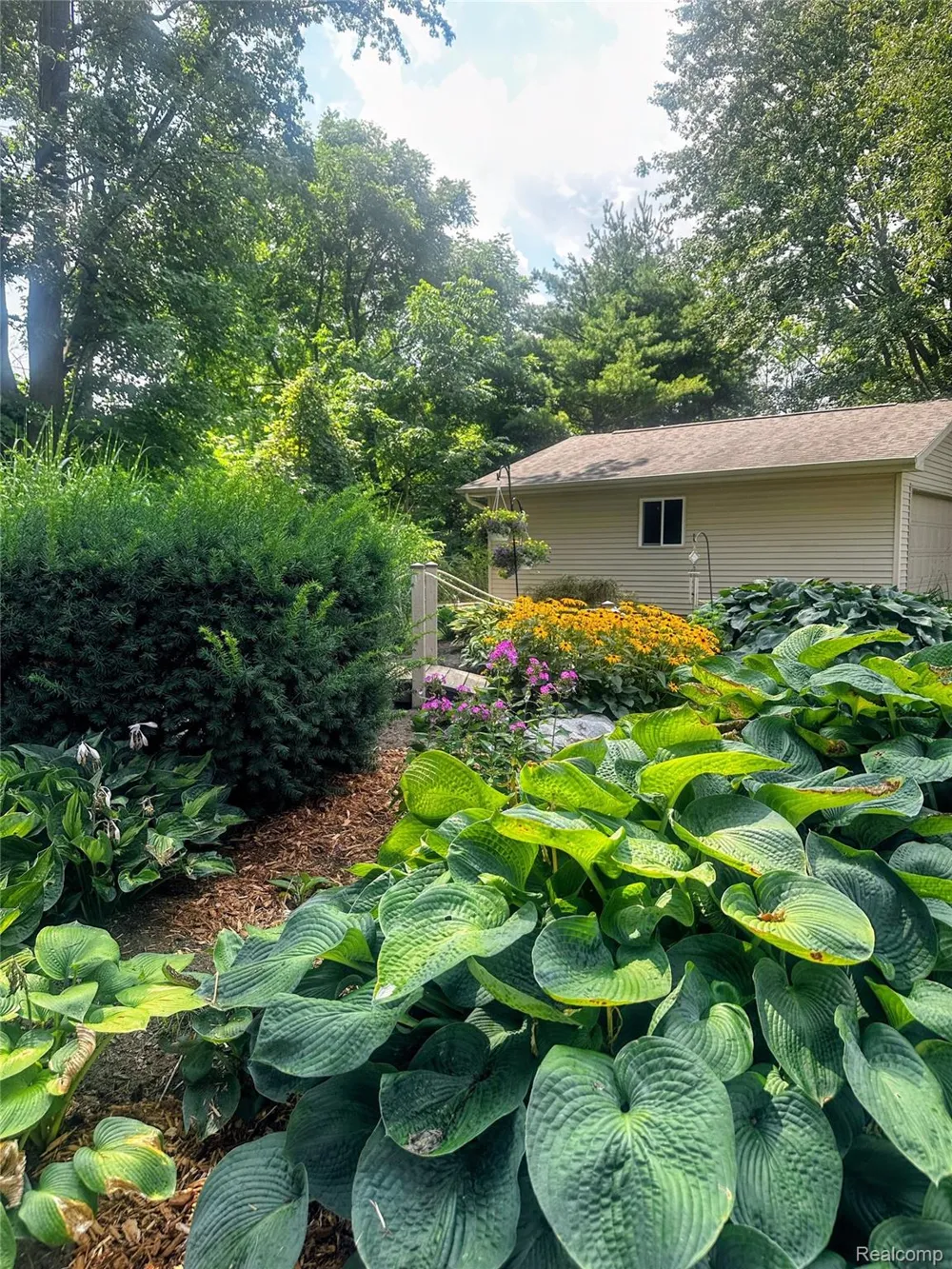 10361 Coldwater Road Flushing Charter Township, MI 48433