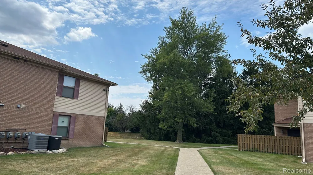 19257 Surrey Lane Northville Township, MI 48167