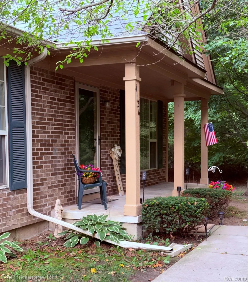 4126 Stonebridge Holly Township, MI 48442