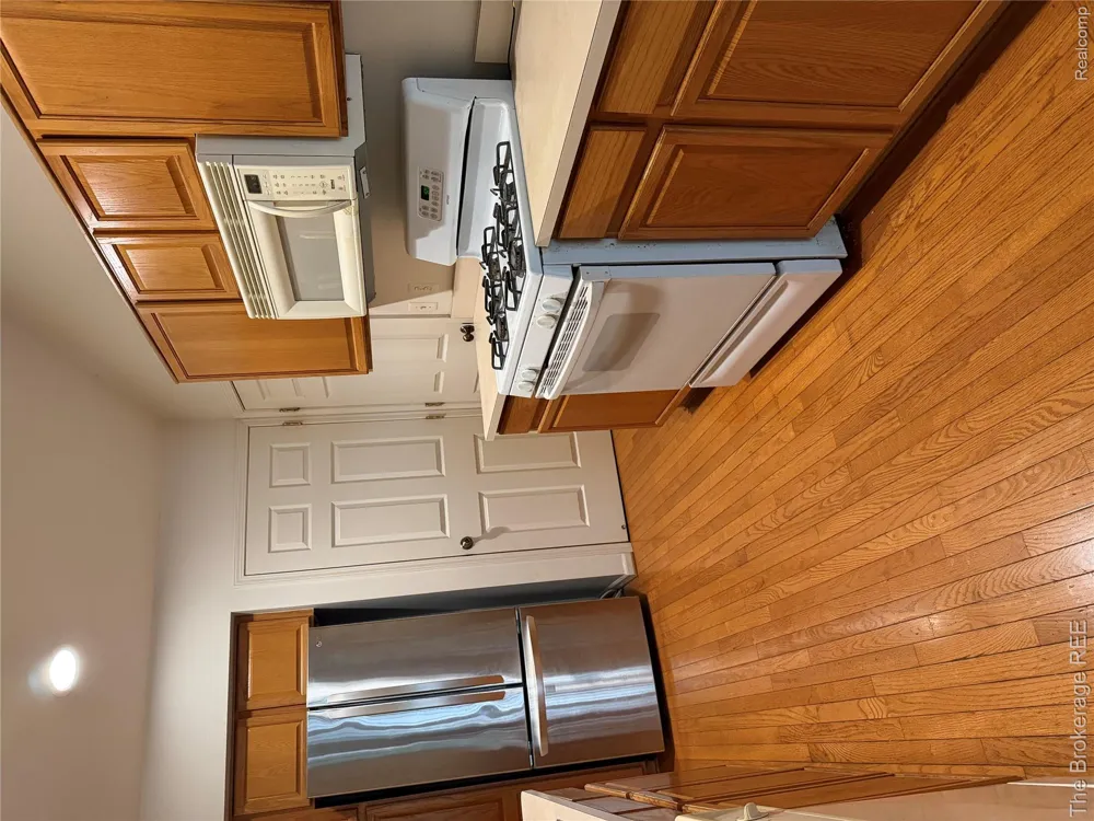 4126 Stonebridge Holly Township, MI 48442