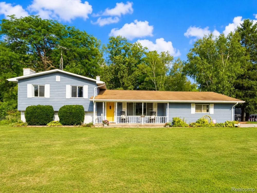 5197 Capri Lane Mundy Township, MI 48507