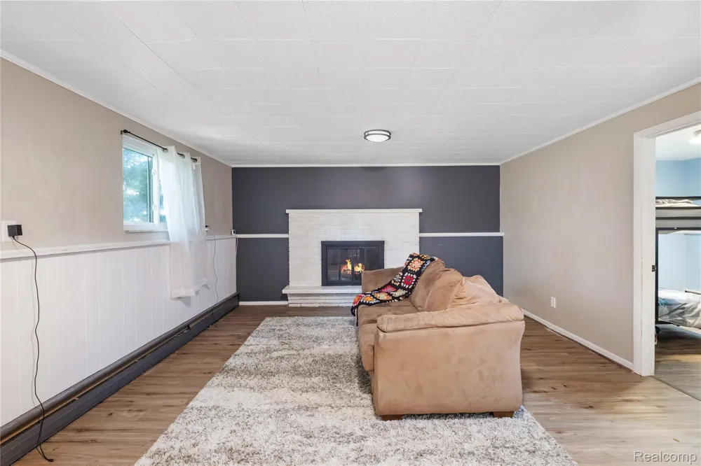 5197 Capri Lane Mundy Township, MI 48507