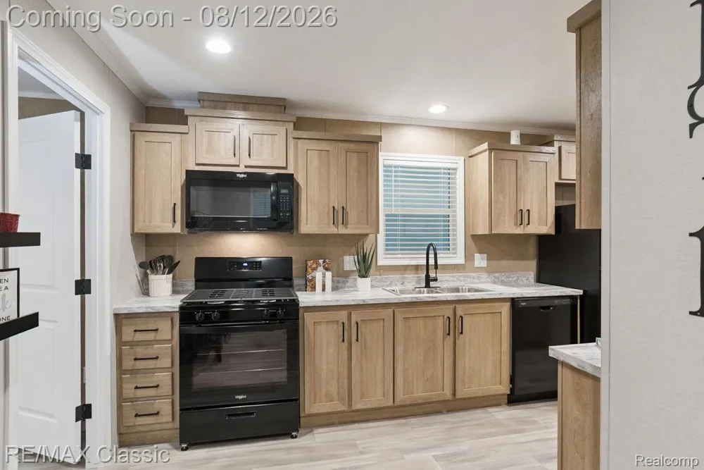 7105 W Vienna Road Montrose Charter Township, MI 48420