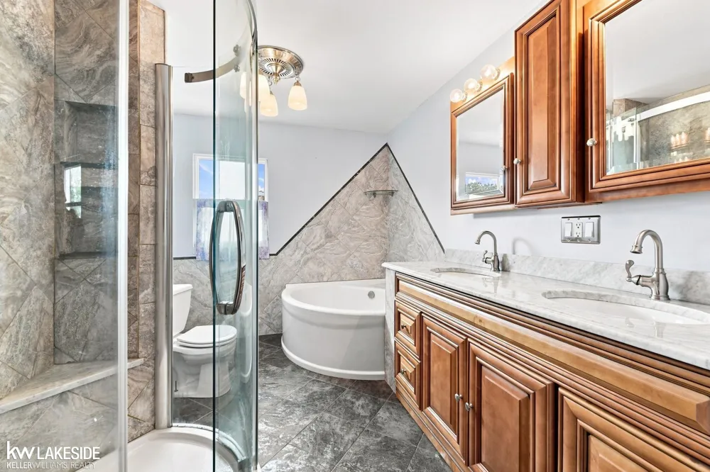 5563 NORTHLAWN DRIVE Sterling Heights City, MI 48310