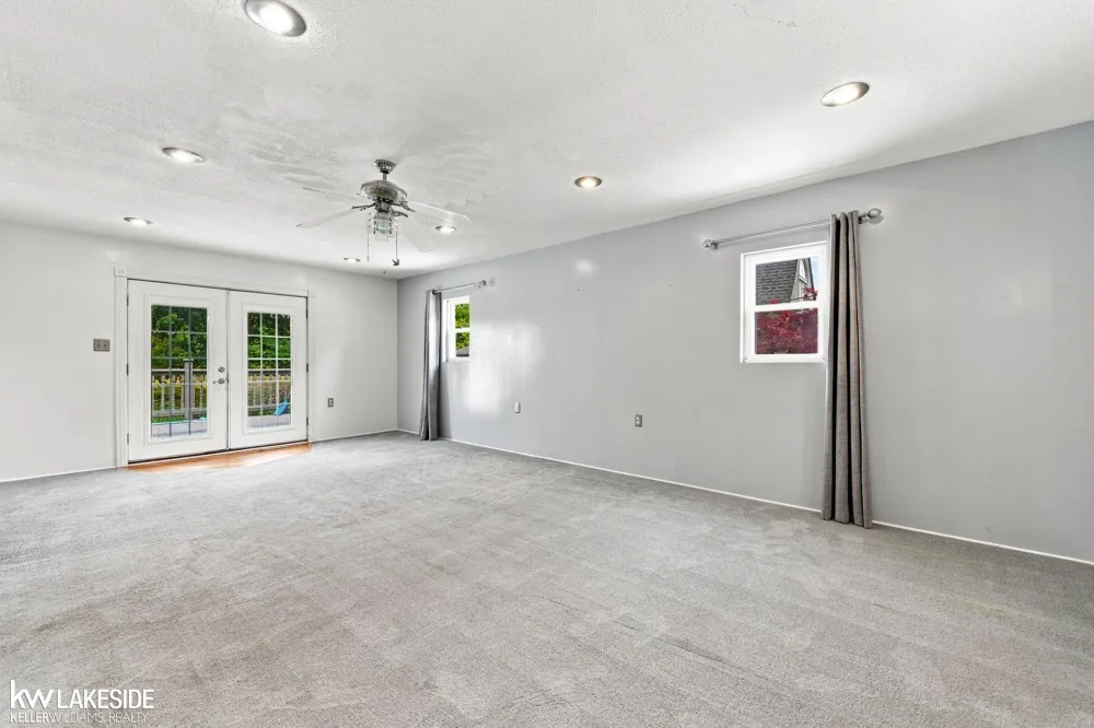 5563 NORTHLAWN DRIVE Sterling Heights City, MI 48310