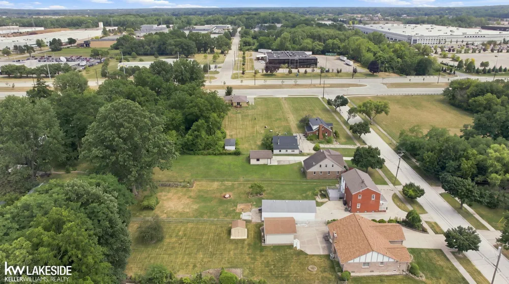 5563 NORTHLAWN DRIVE Sterling Heights City, MI 48310
