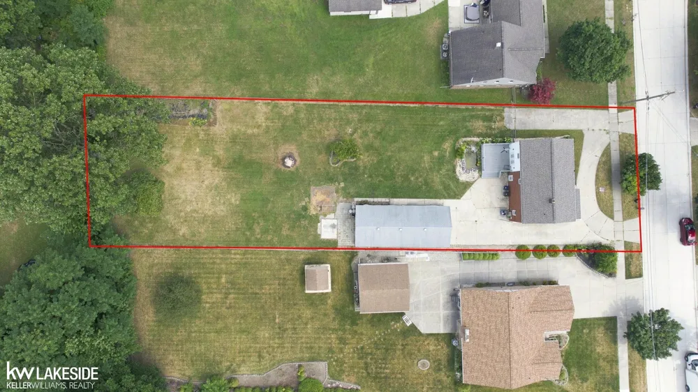 5563 NORTHLAWN DRIVE Sterling Heights City, MI 48310