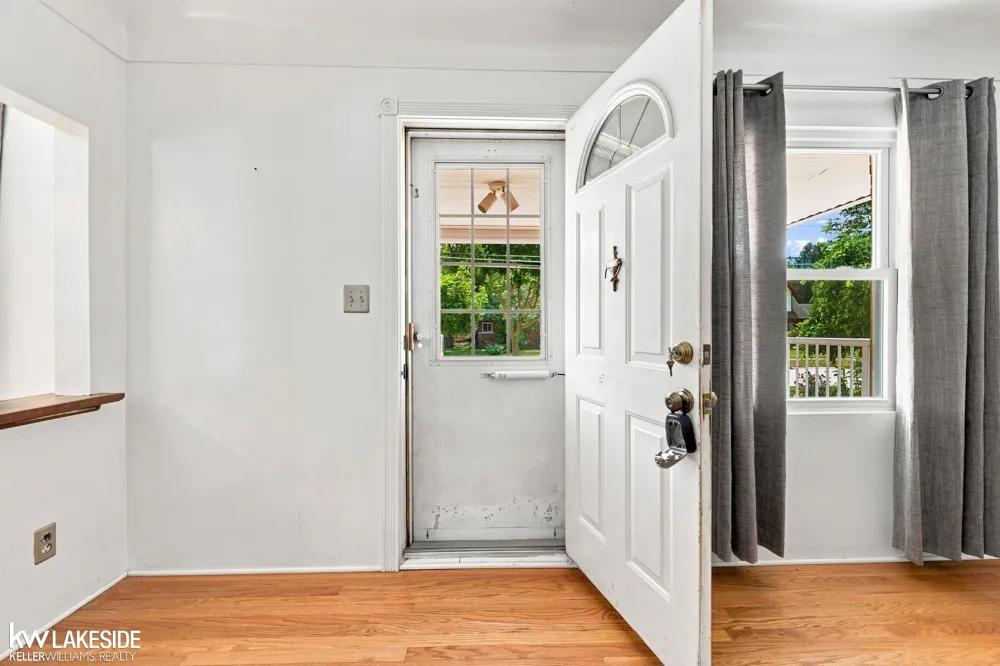 5563 NORTHLAWN DRIVE Sterling Heights City, MI 48310