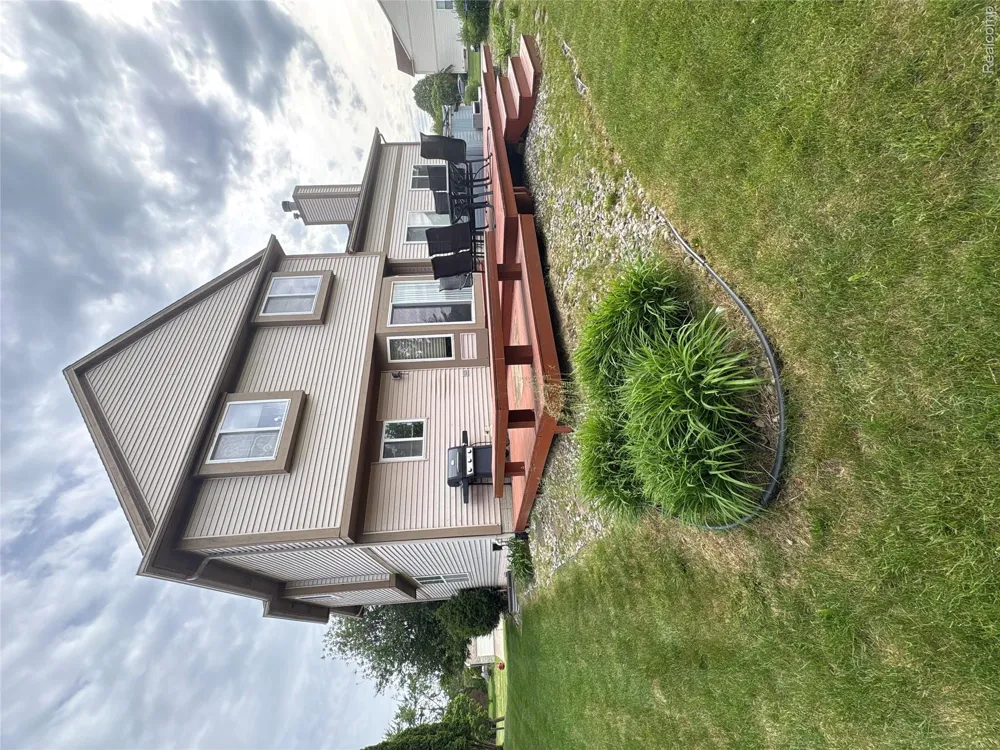 8366 Sherwood Drive Grand Blanc Charter Township, MI 48439