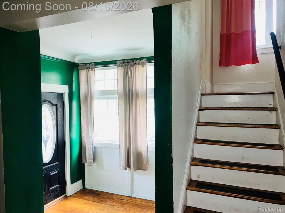 18515 Salem Street Detroit City, MI 48219