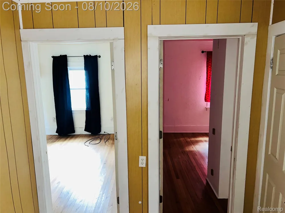 18515 Salem Street Detroit City, MI 48219