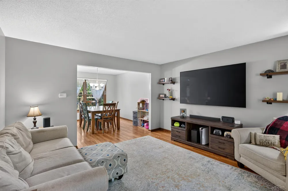 5909 Woodpark Drive Midland City, MI 48640