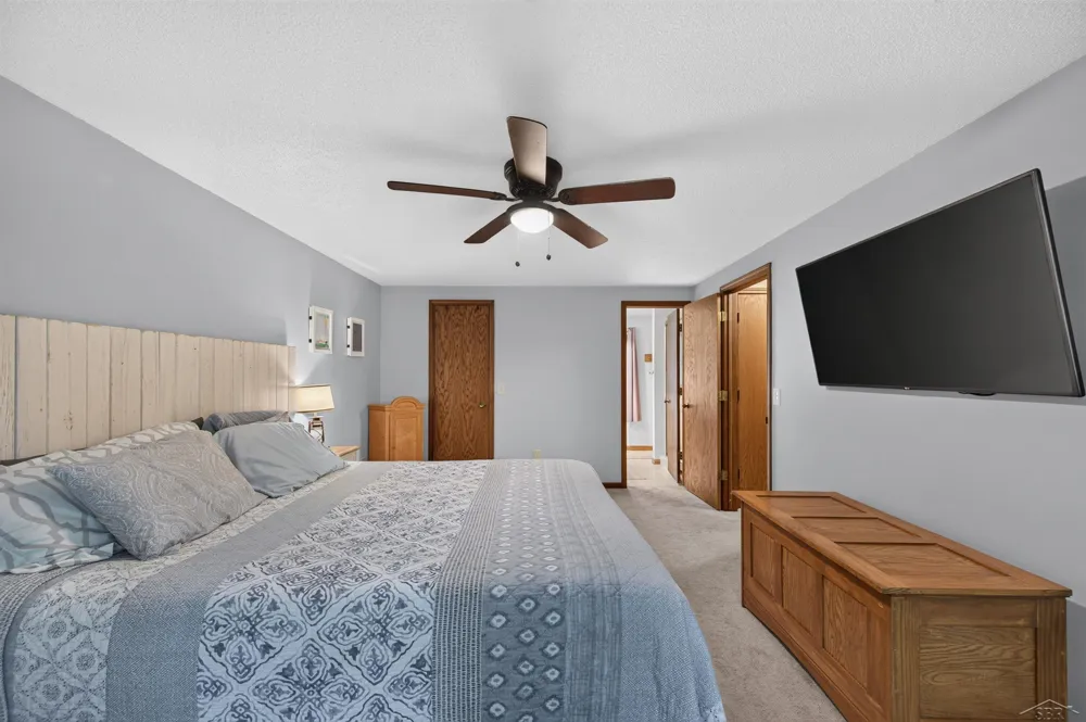 5909 Woodpark Drive Midland City, MI 48640