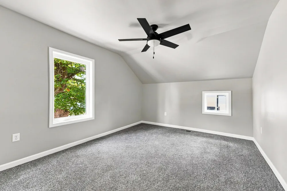 109 Michigan Avenue Hartford City, MI 49057