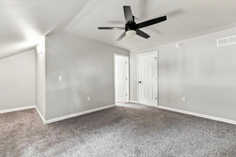 109 Michigan Avenue Hartford City, MI 49057