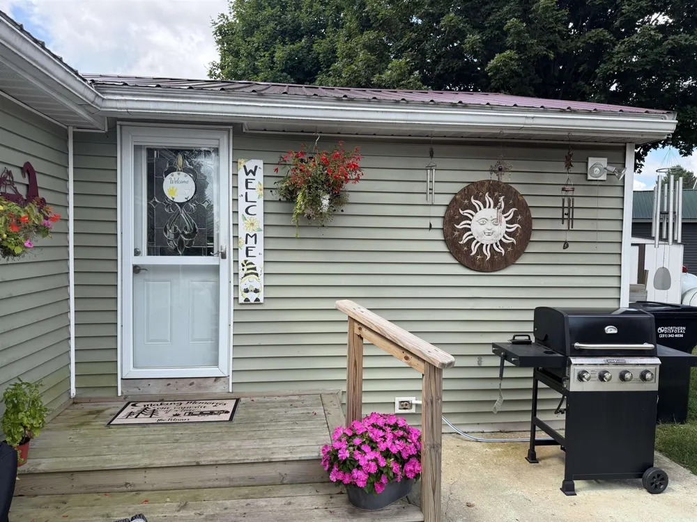 7542 3rd Street Weldon Township, MI 49683
