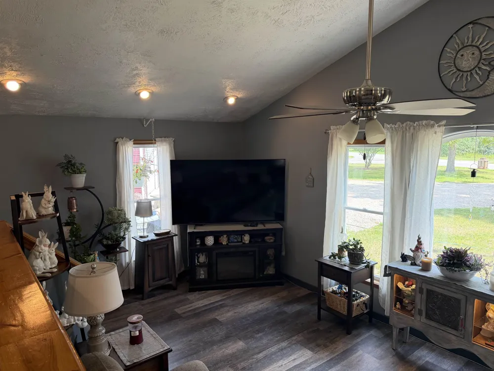 7542 3rd Street Weldon Township, MI 49683