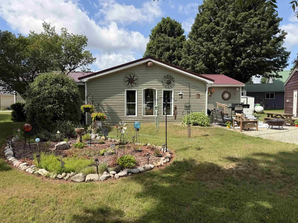 7542 3rd Street Weldon Township, MI 49683