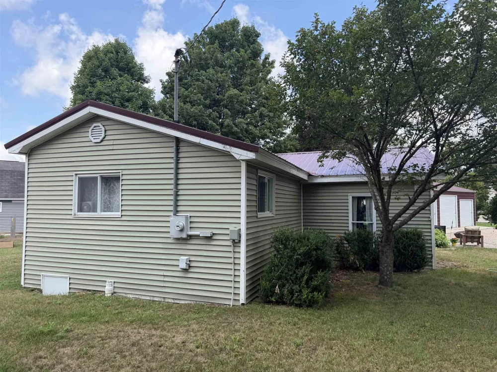 7542 3rd Street Weldon Township, MI 49683
