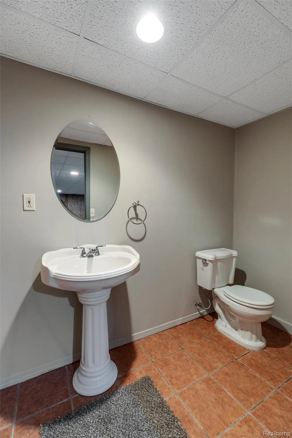 9110 Old Oak Drive Grand Blanc Charter Township, MI 48439