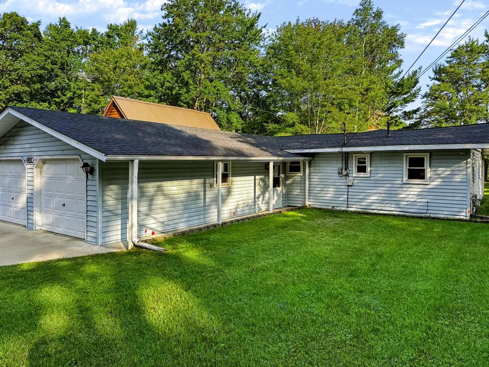 1466 Lake James Drive Denton Township, MI 48651