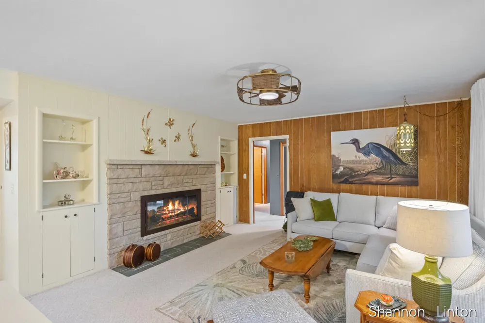 346 Orchard View Drive Shelby Village, MI 49455