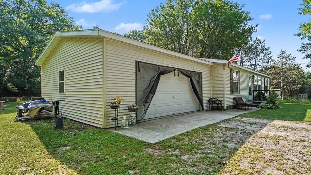 1126 Schemp Road Hill Township, MI 48635
