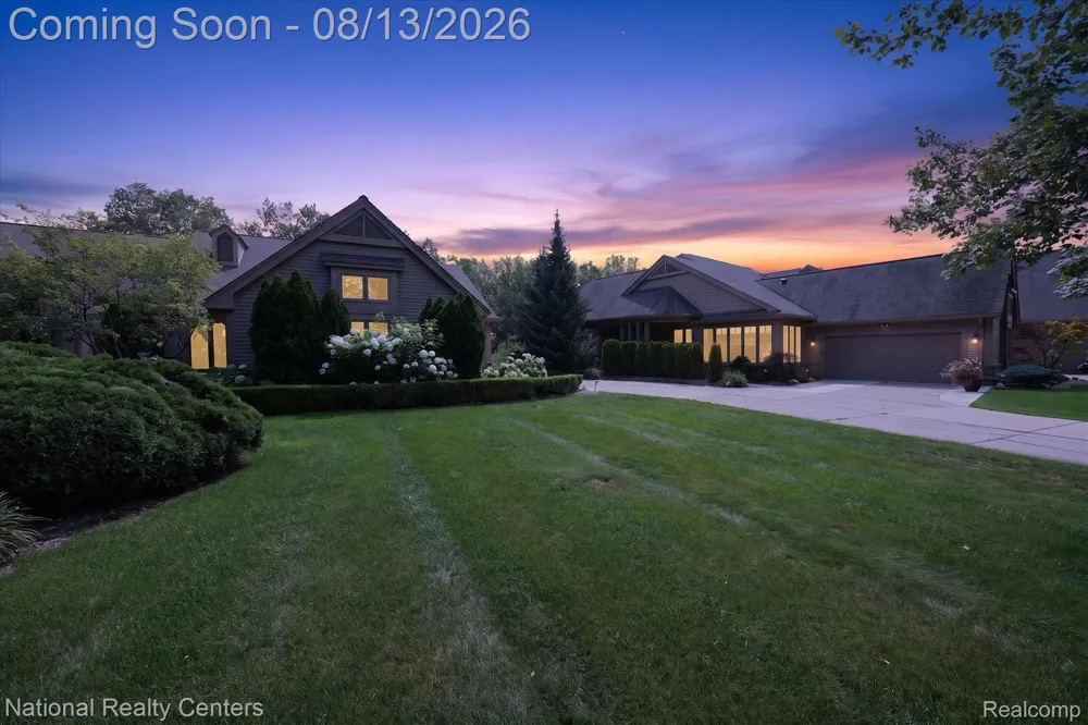 13648 Eaton Drive Plymouth Charter Township, MI 48170